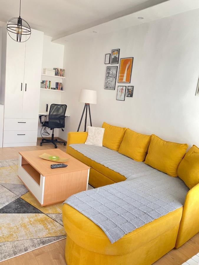 Modern Studio Apartment In The Old Town Szarajevó Kültér fotó