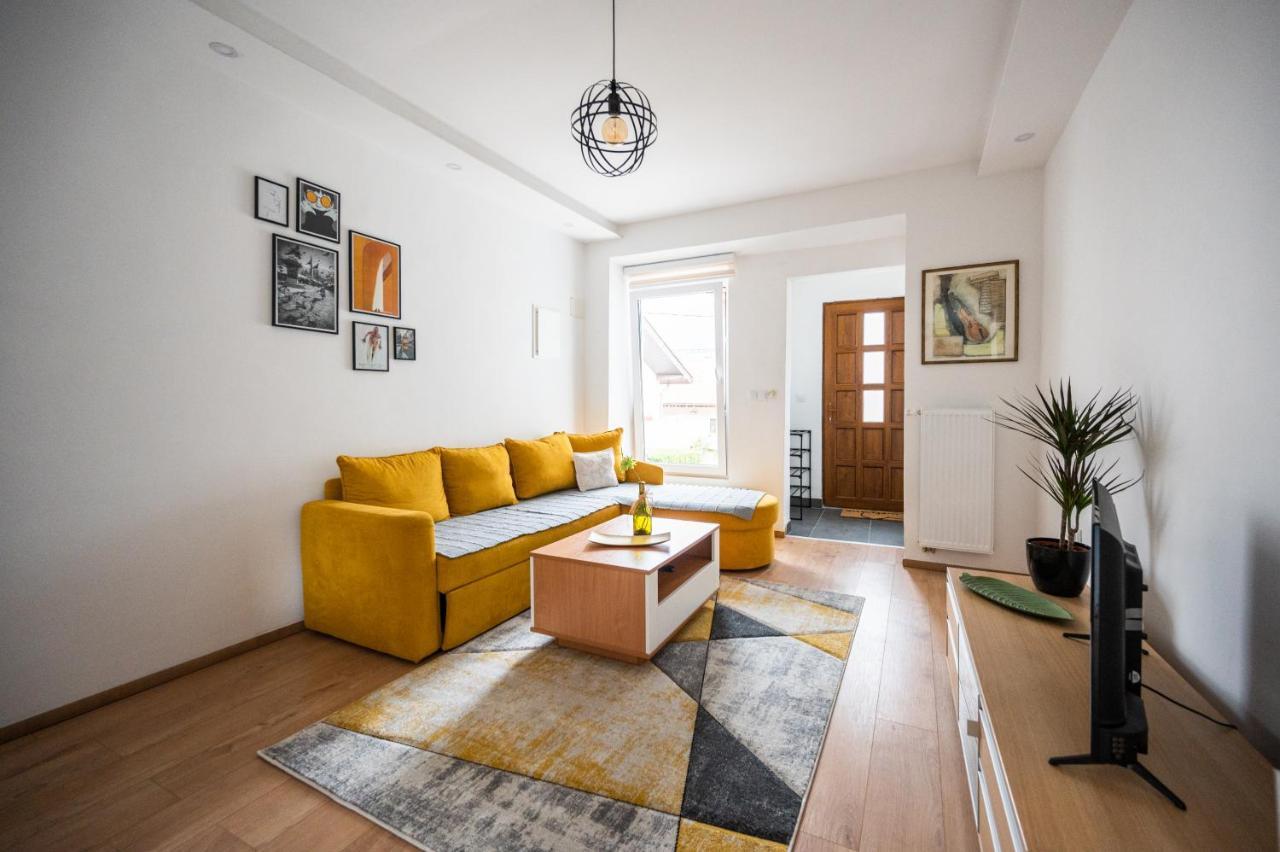 Modern Studio Apartment In The Old Town Szarajevó Kültér fotó